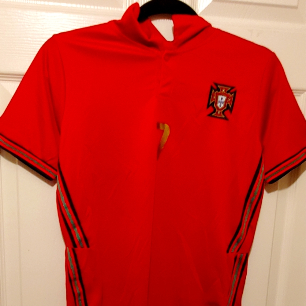 A Portugal jersey #7 ronloldo